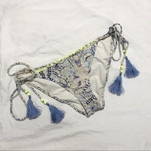 VS - Scrunch Back Bikini Bottom